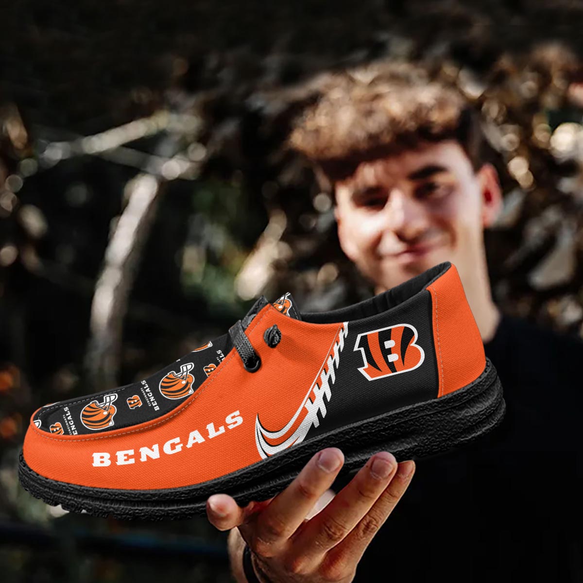 Cincinnati Bengals Lace Up Loafers 2026