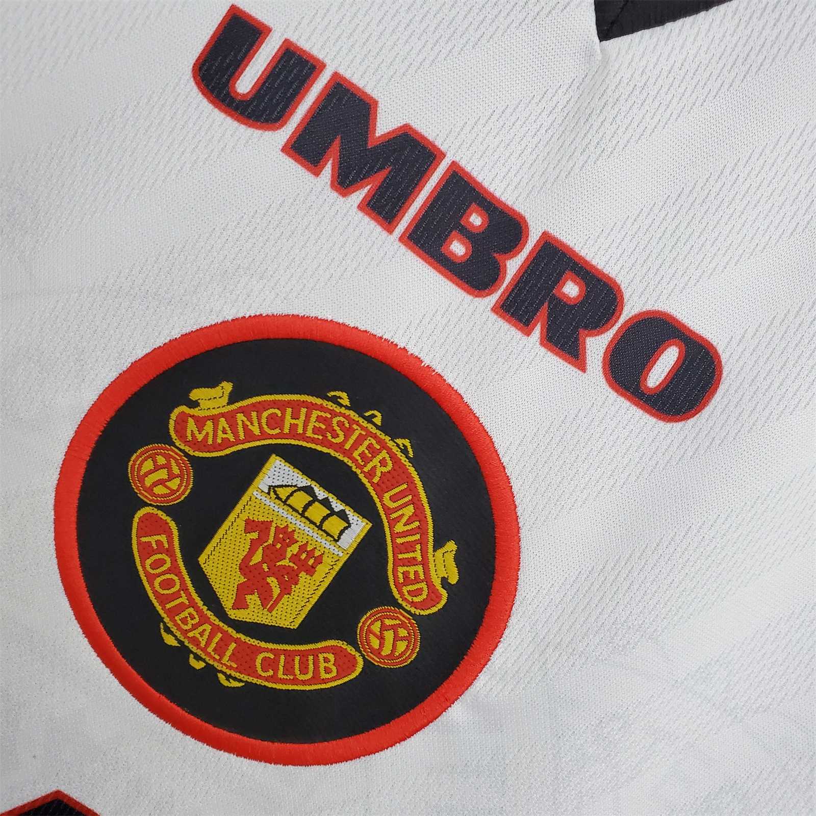 Manchester United 1996/97 (Away)